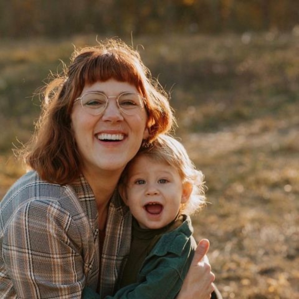 Meet your Posher, Caitlin